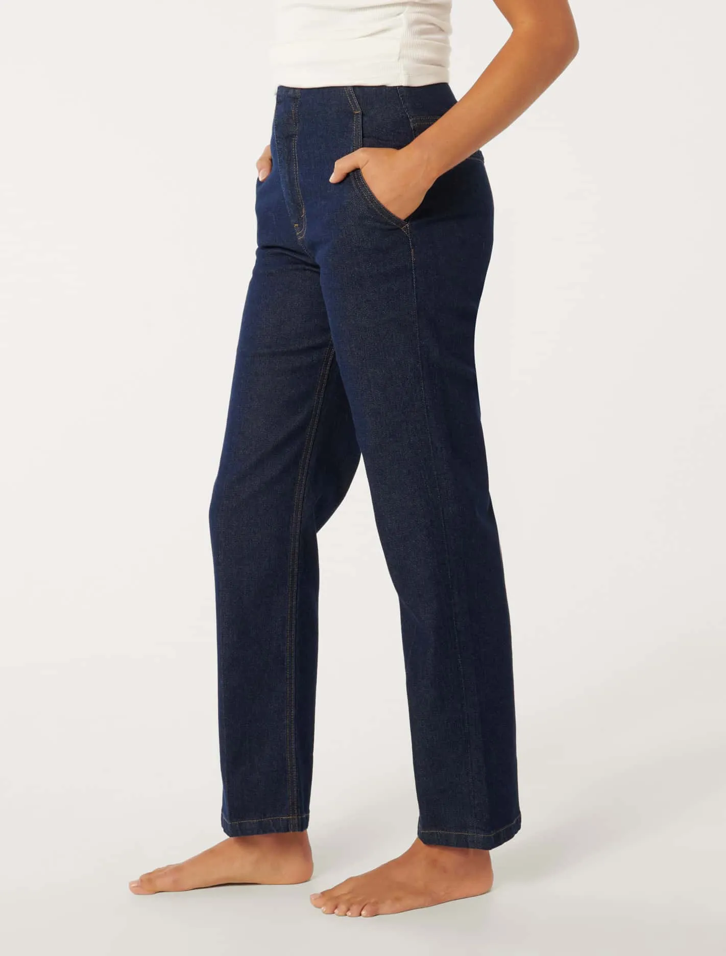 Amy Ankle Straight Jeans