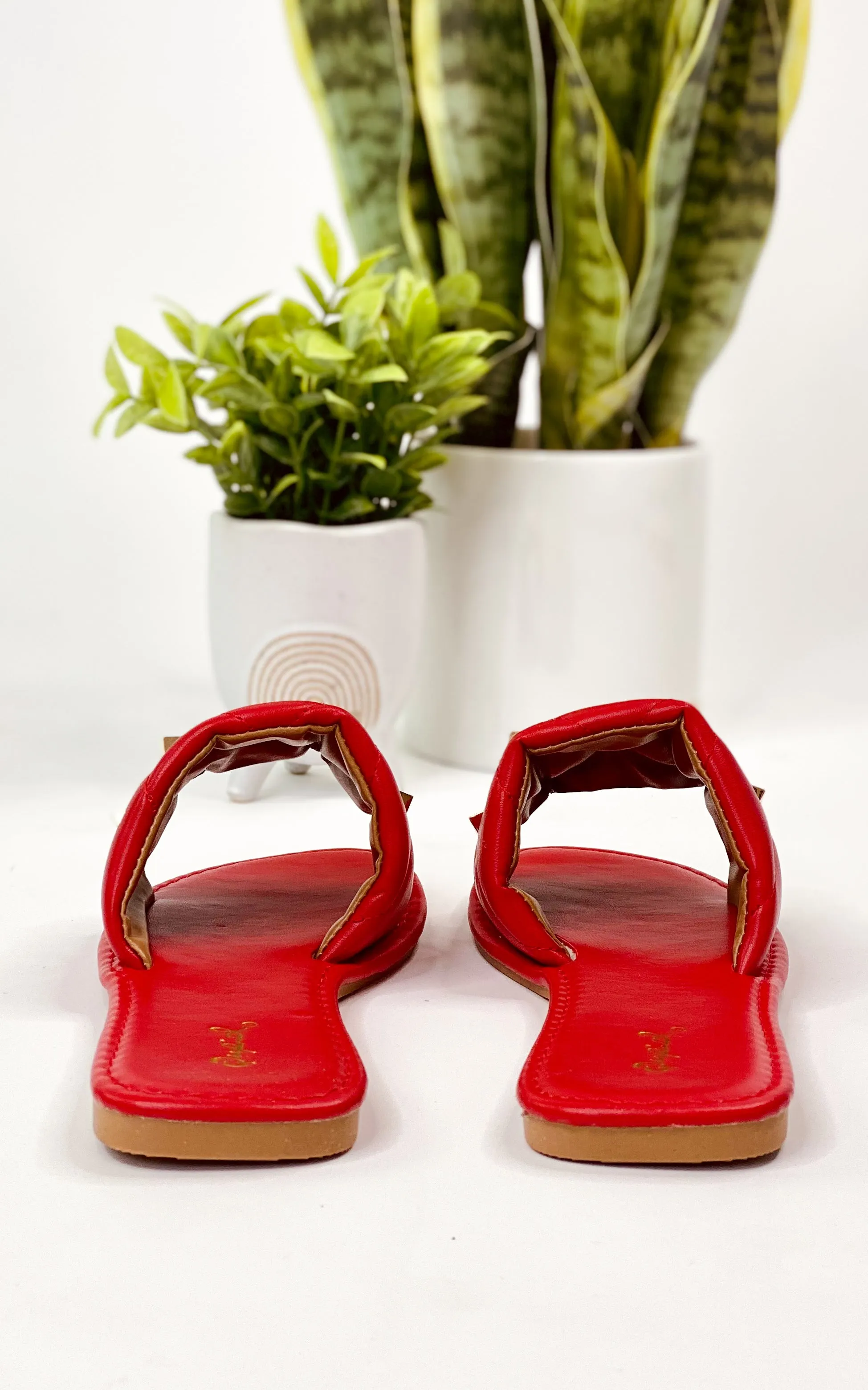 Castel Slide in Red