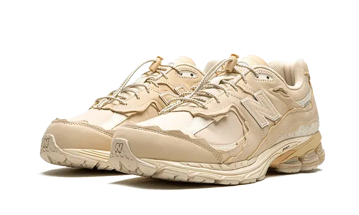 New Balance 2002R Protection Pack Sandstone Turtledove