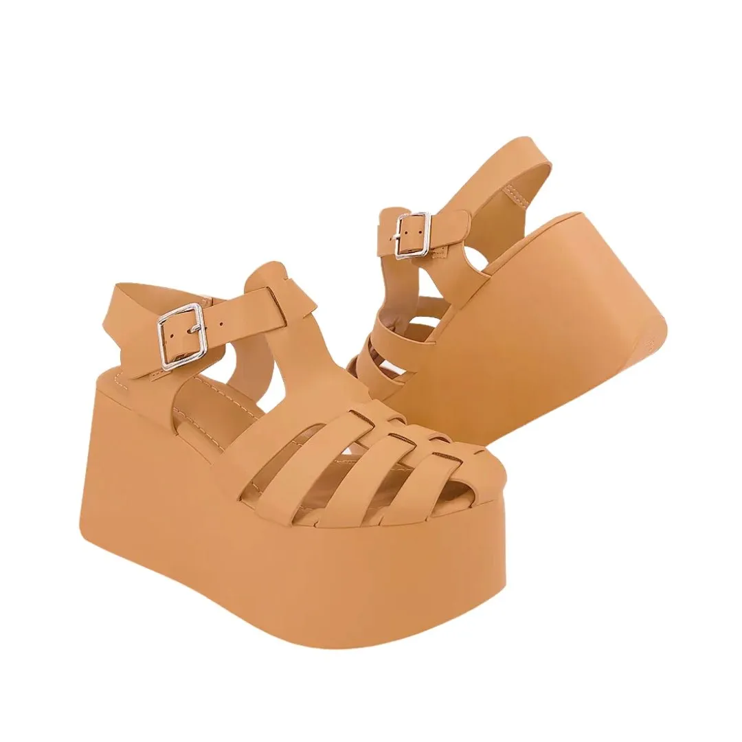 Plataforma Briana Camel