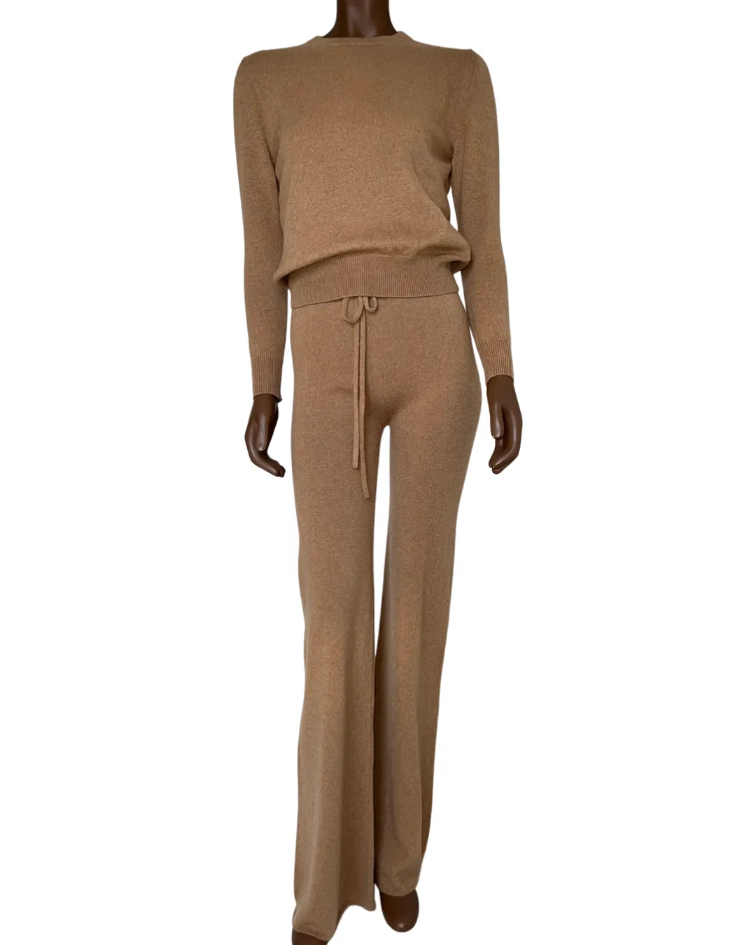 Recycled Cashmere high waisted, wide leg knit pant in camel lol